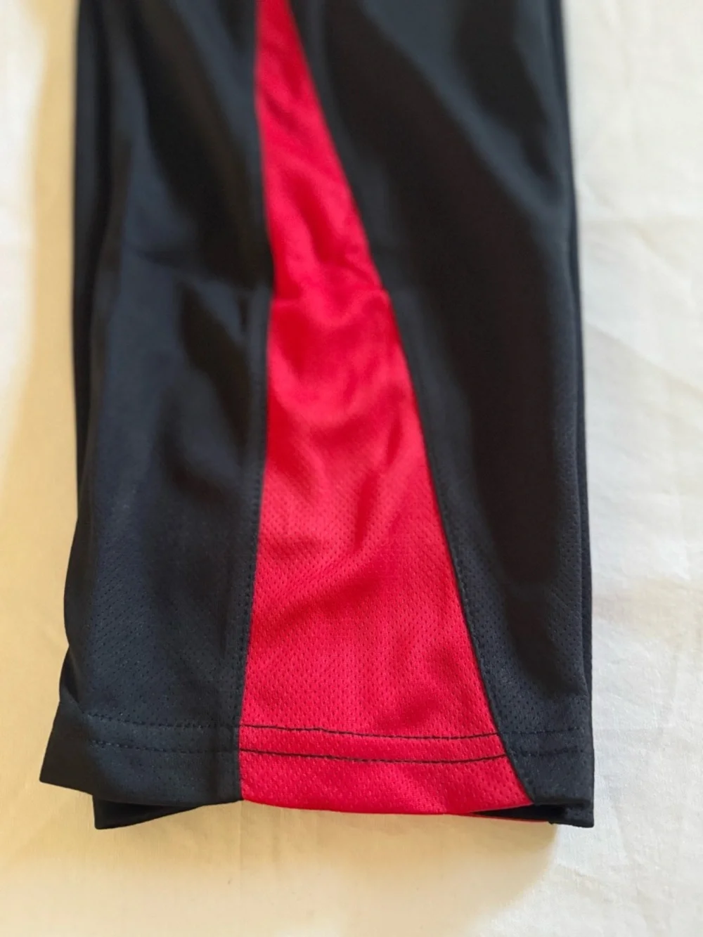 Puma  2-Piece Track Suit - Size 2T New - Picture 10 of 13